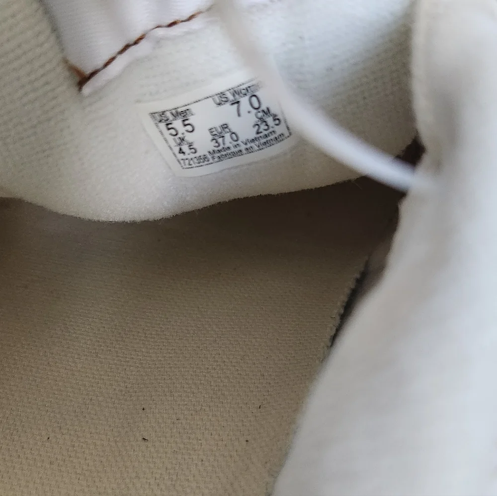 Vans White Denim Tie Up Sneakers - Picture 5 of 11